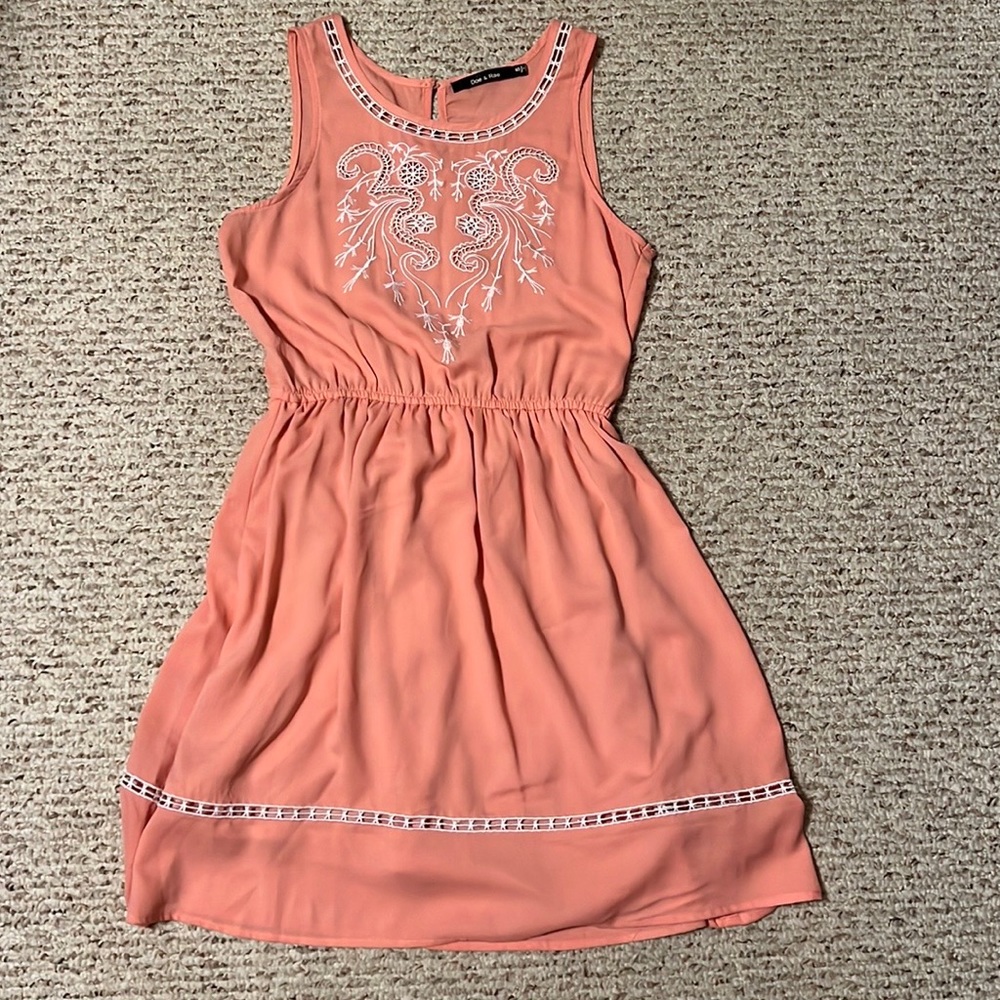 Anthropologie Doe & Rae peach embroidered sundress size small